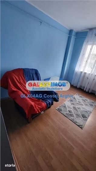 Apartament cu 4 camere decomandat în Găvana
