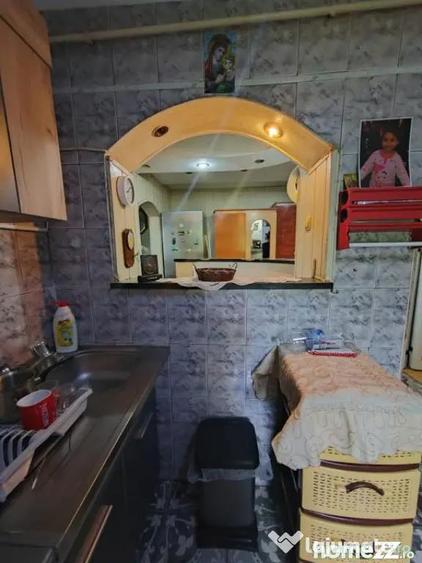 Apartament cu 2 camere decomandat în Mihai Bravu