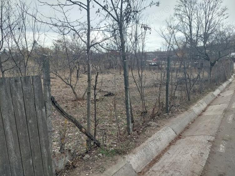 Teren de 3400 mp, în Gălățeni