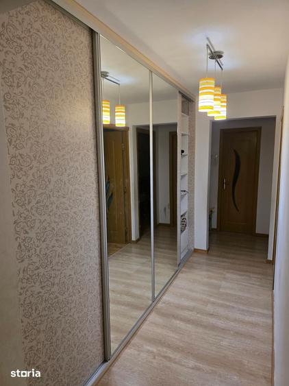 Apartament de vanzare, 3 camere, decomandat, 72 mp, Alexandru cel Bun - 12