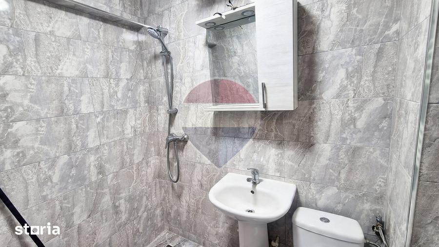 Apartament cu 2 camere nedecomandat în Central