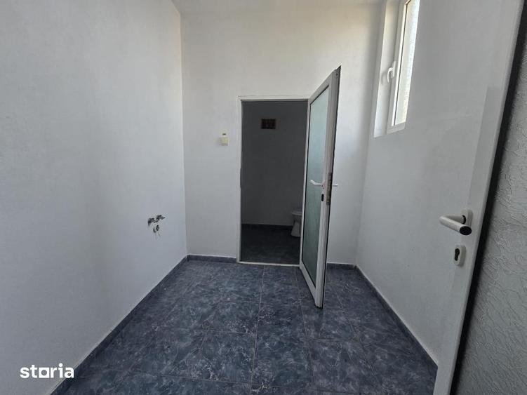 Spațiu comercial, de 284 mp, în Cetate