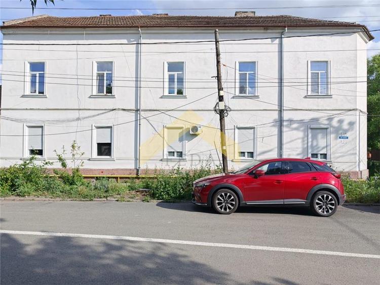 Casă cu 36 camere cu Canalizare în Grădiște