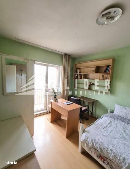 Apartament cu 4 camere decomandat în Horea