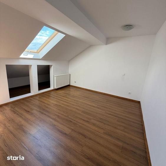 Apartament cu 4 camere în Gării
