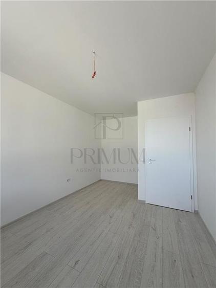 CASA INSIRUITA  ( PE COLT ) - ZONA DE TOP - DORMITOR CU DRESSING - 4