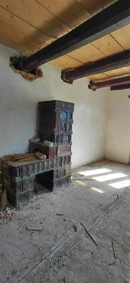 Casa saseasca partial renovata - 4