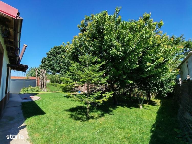 Casă cu 4 camere cu Teren 650 Mp în Topraisar