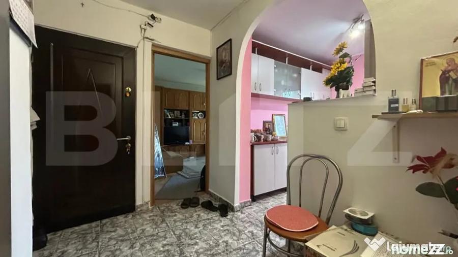 Apartament 2 camere, decomandat, Nufarul - 9