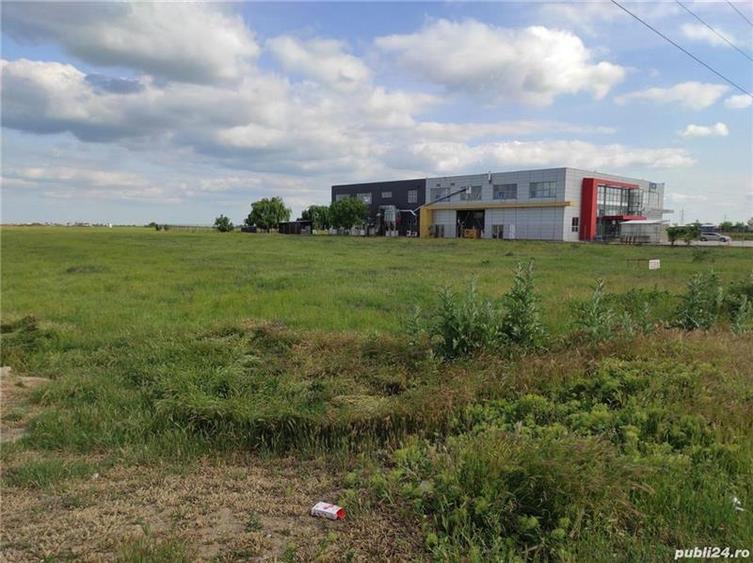 Teren intravilan de 5000 mp, în Central