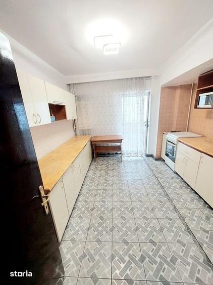 Apartament cu 3 camere decomandat în Cug