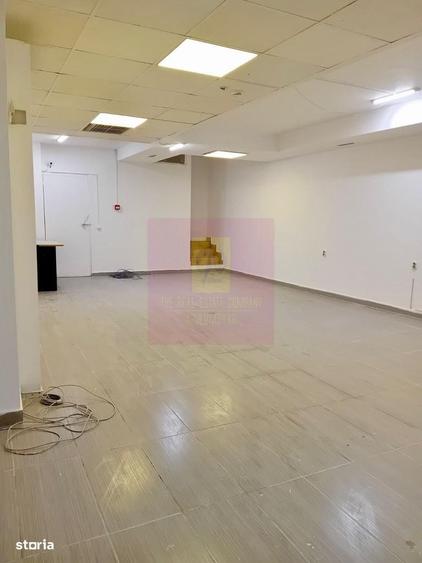 Spațiu comercial, de 106 mp, în Sebastian