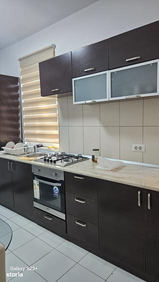 Apartament cu 2 camere decomandat în Candiano Popescu