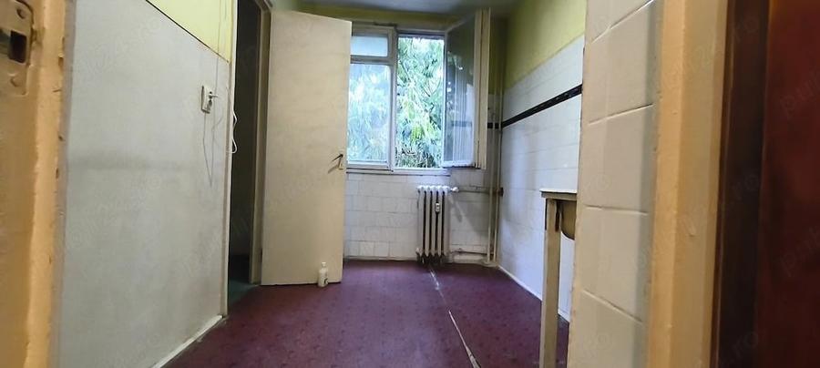 Apartament cu 3 camere în Brâncoveanu