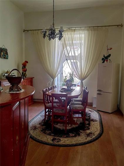 Apartament renovat ultracentral | 116 mp utili | 2 parcari | pod mansardabil 100mp | Traian Mosoiu, - 2