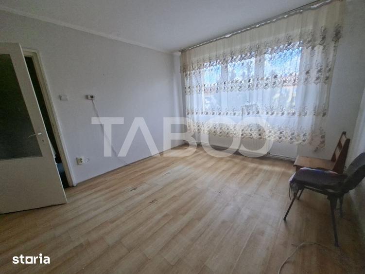 Apartment de vanzare 2 camere si balcon Cedonia Mihai Viteazul - 9
