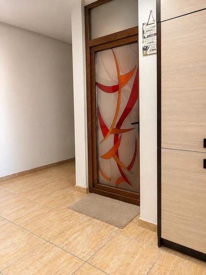 Apartament cu 4 camere decomandat în Ultracentral