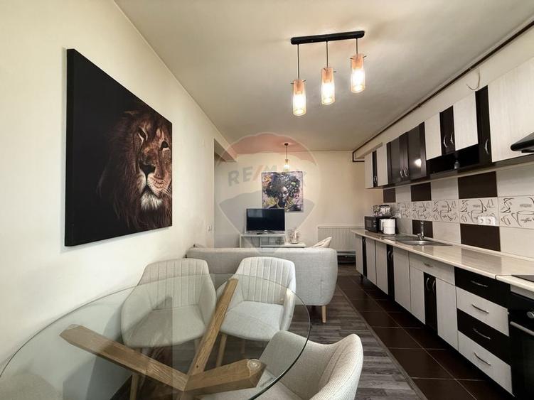 Apartament de vânzare| strada Eroilor | Florești - 2