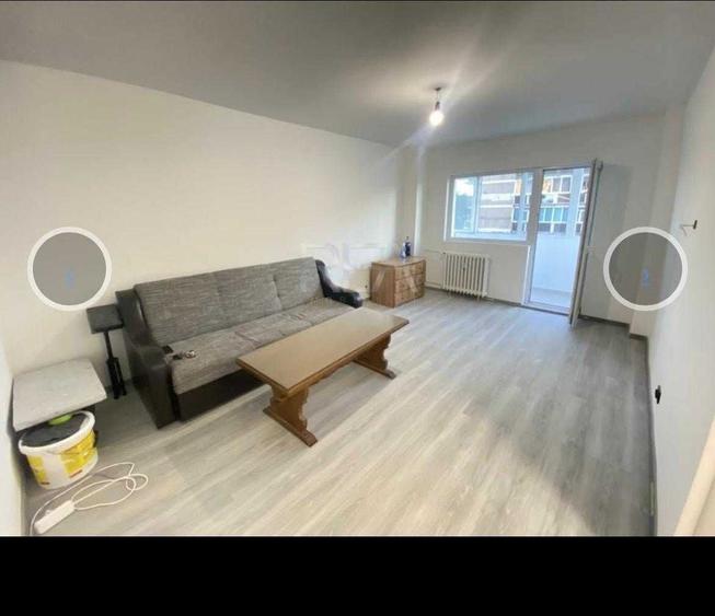 Apartament cu 2 camere semidecomandat în Rahova