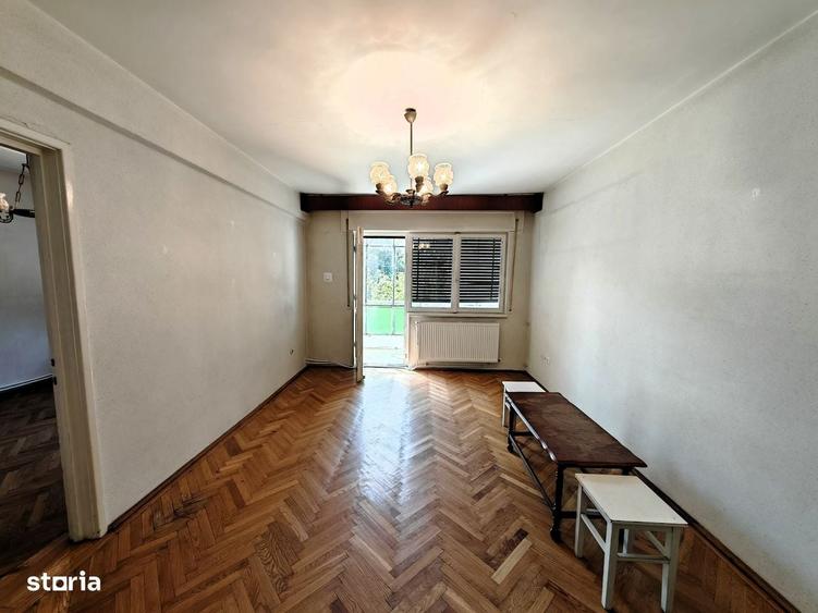 3 cam. deco., central, et. I langa Catedrala Inaltarea Domnului - 1