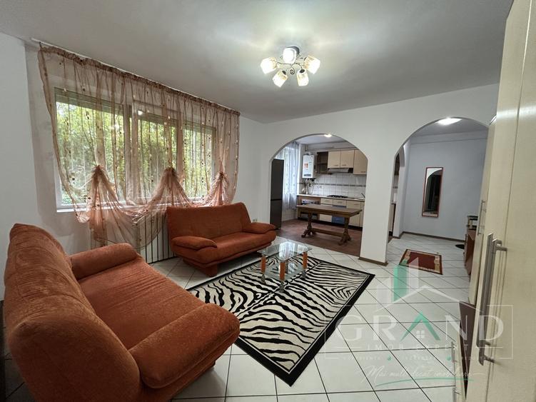 Apartament cu 2 camere semidecomandat, mobilat în Gheorgheni