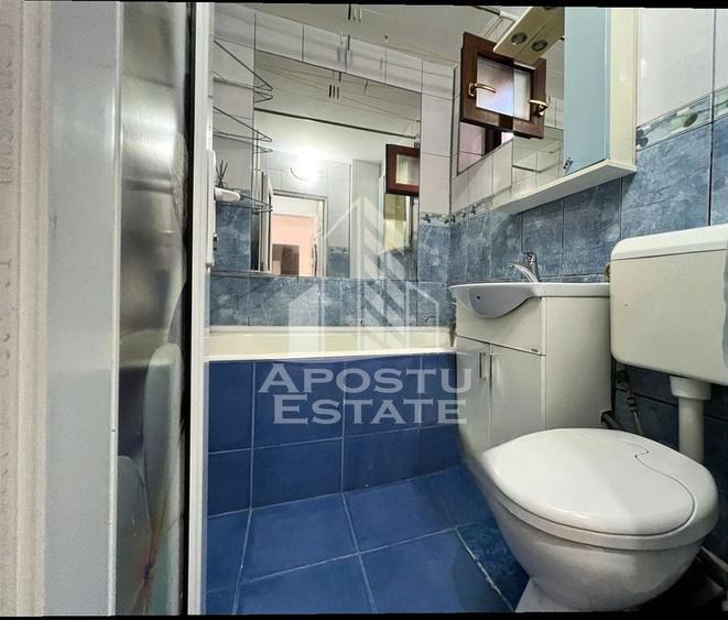 Apartament cu 2 camere semidecomandat, mobilat în Fortuna