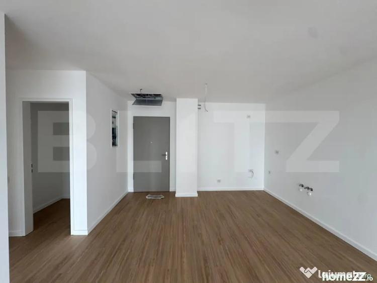 Apartament cu 2 camere semidecomandat în Semicentral