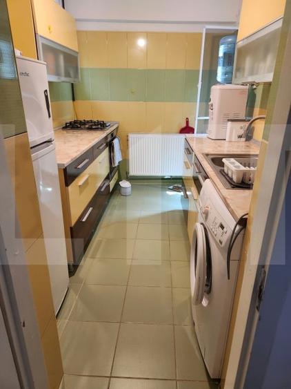 Casă individuală cu 3 camere cu Canalizare în Democrației