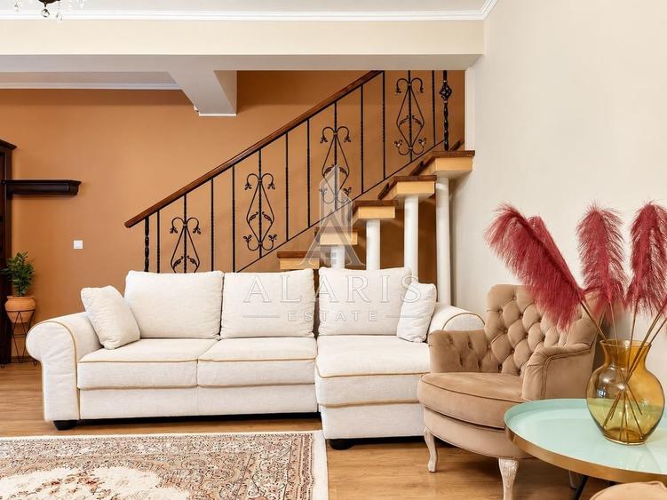 Duplex cu 4 camere cu Canalizare în Dumbrăvița