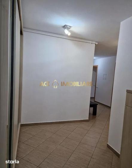 Apartament cu 3 camere, mobilat în Pajura