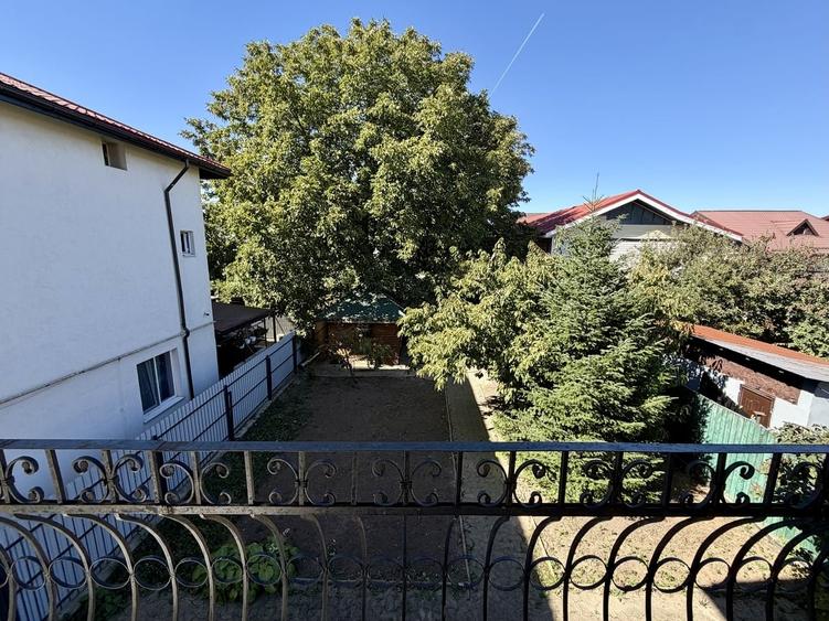 Casă cu 5 camere cu Teren 432 Mp în Pantelimon