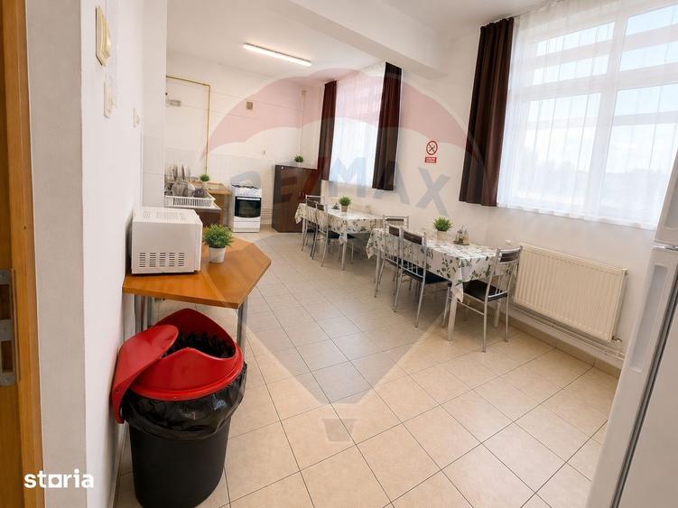 Spațiu comercial, de 200 mp, în Bartolomeu