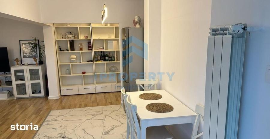 Apartament cu 3 camere în Vatra Luminoasă