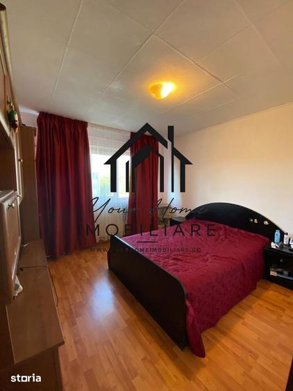 Apartament cu 3 camere decomandat în Rovine