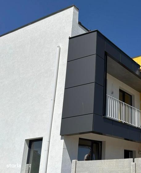 Casă cu 8 camere cu Teren 400 Mp în Central
