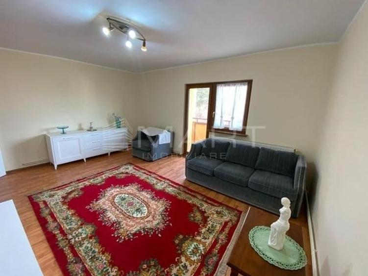 Apartament cu 3 camere în Județean