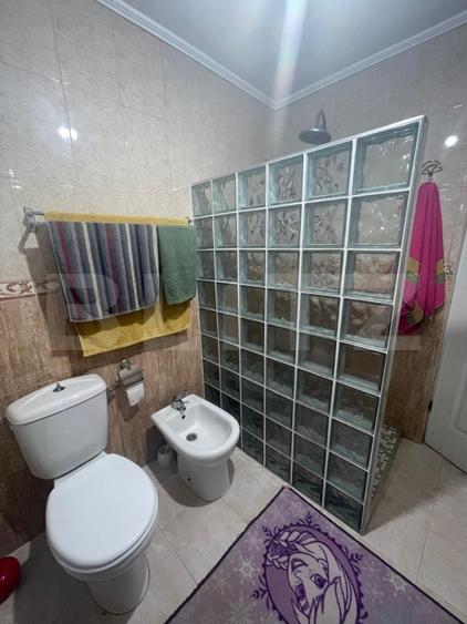 Casă individuală cu 5 camere cu Canalizare în Câmpia Turzii