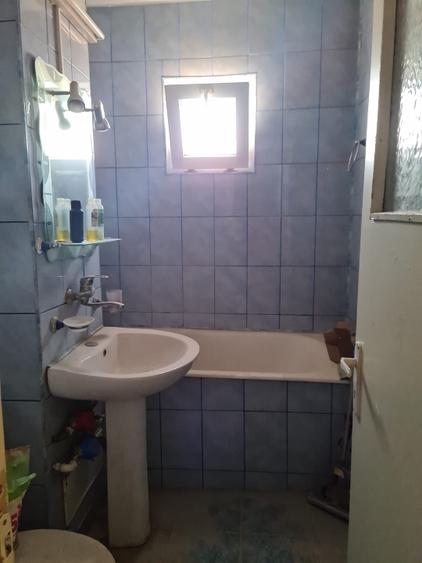 Apartament cu 2 camere decomandat în Malu Roșu