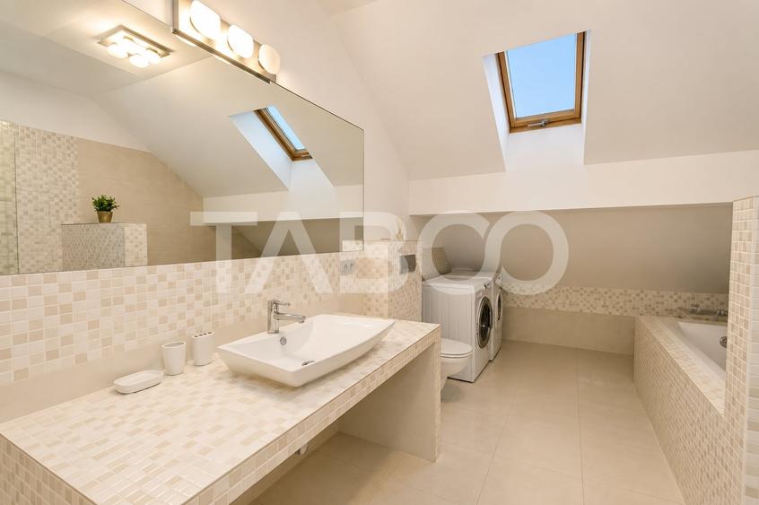 Apartament cu 4 camere decomandat, mobilat în Calea Dumbrăvii
