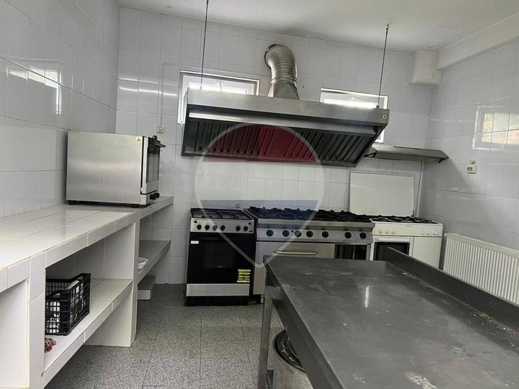 Hotel/Pensiune, de 525 mp, în Central