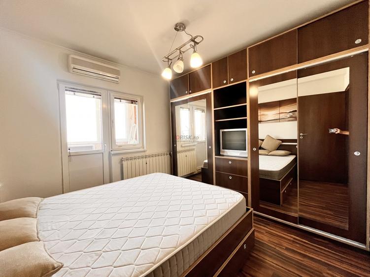 Apartament cu 3 camere decomandat, mobilat în Tineretului