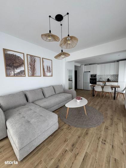 Apartament cu 3 camere, mobilat în Km 4