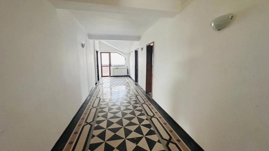Casă cu 21 camere cu Teren 783 Mp în Chiajna