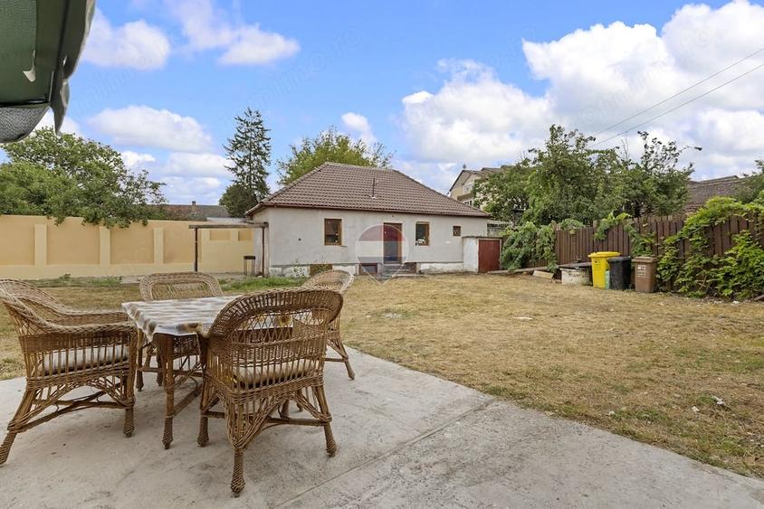 Casă cu Teren 435 Mp în Ultracentral