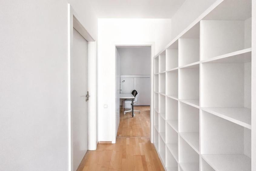 Apartament cu 3 camere decomandat, mobilat în Nord