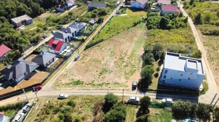 Teren Construcții intravilan de 2638 mp, în Bârnova