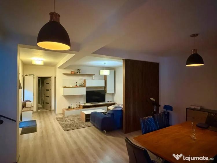 Casă cu 4 camere cu Teren 290 Mp în Lăpuș
