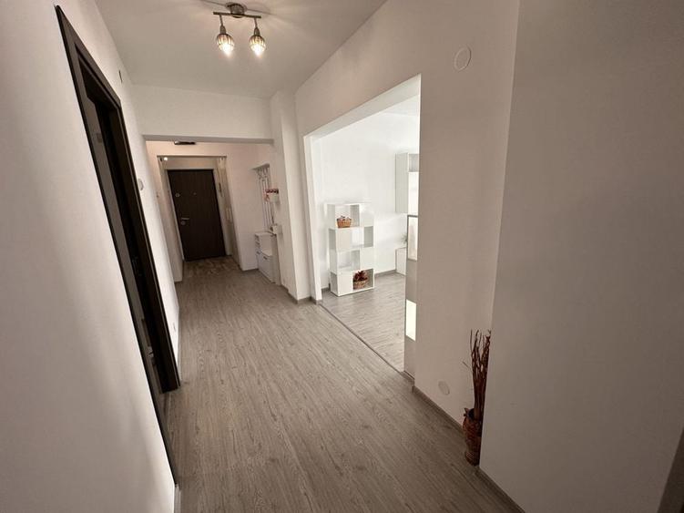 Apartament cu 2 camere decomandat în Ultracentral