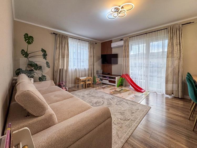 Apartament cu 3 camere decomandat, mobilat în Apahida