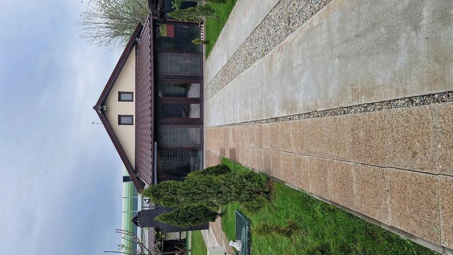 Casă cu Teren 540 Mp în Milcov